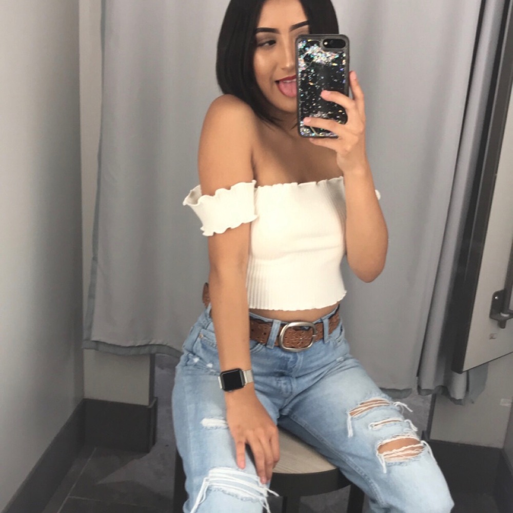 Meet your Posher, Mariana